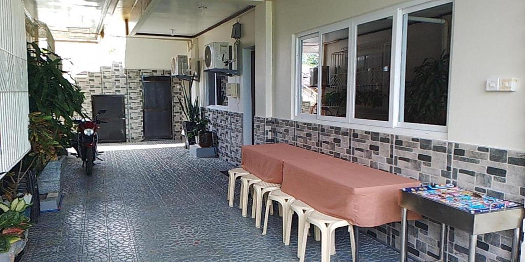 Fnt Transient House Near Hundred Islands Hotel Alaminos Ngoại thất bức ảnh